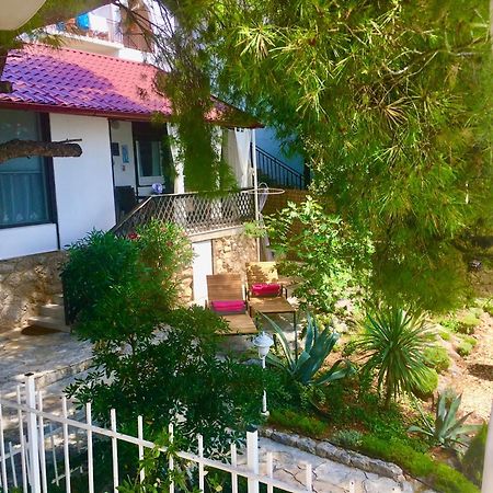 Beach House Starigrad Paklenica Esterno foto
