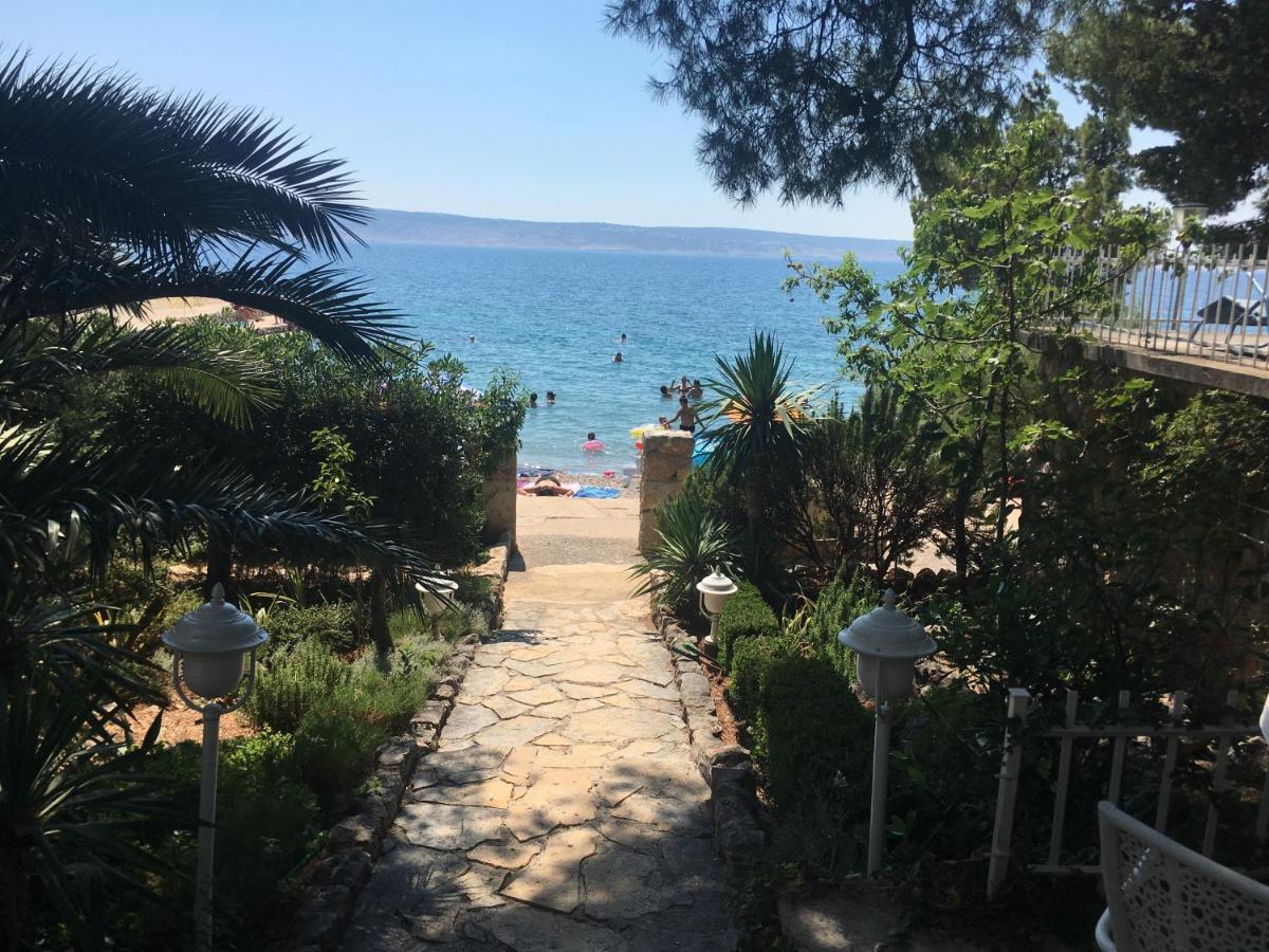 Beach House Starigrad Paklenica Esterno foto