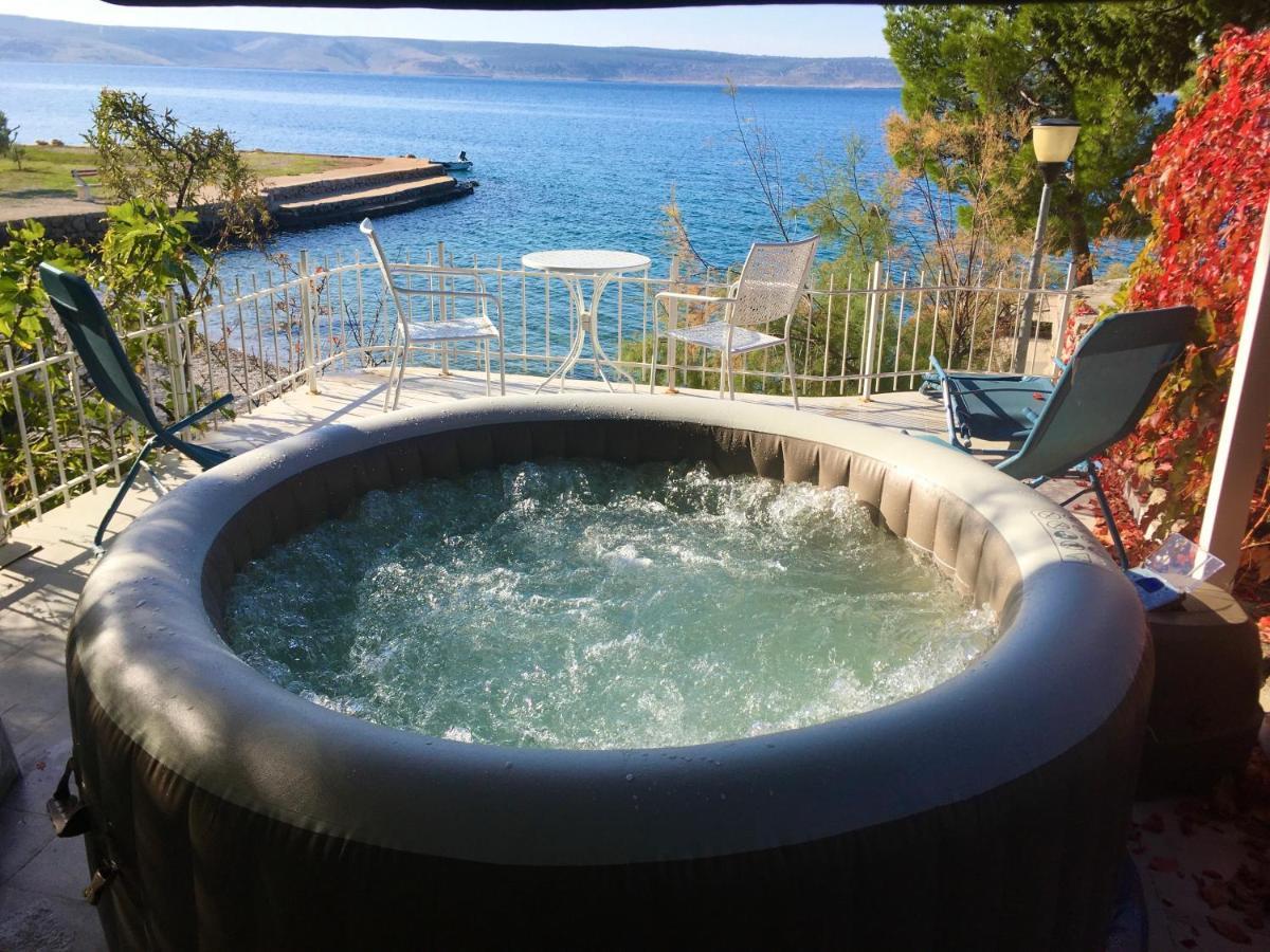 Beach House Starigrad Paklenica Esterno foto