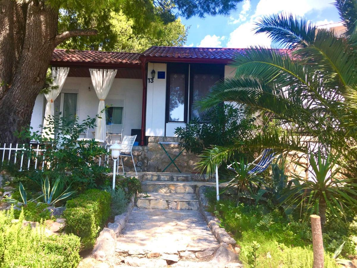 Beach House Starigrad Paklenica Esterno foto