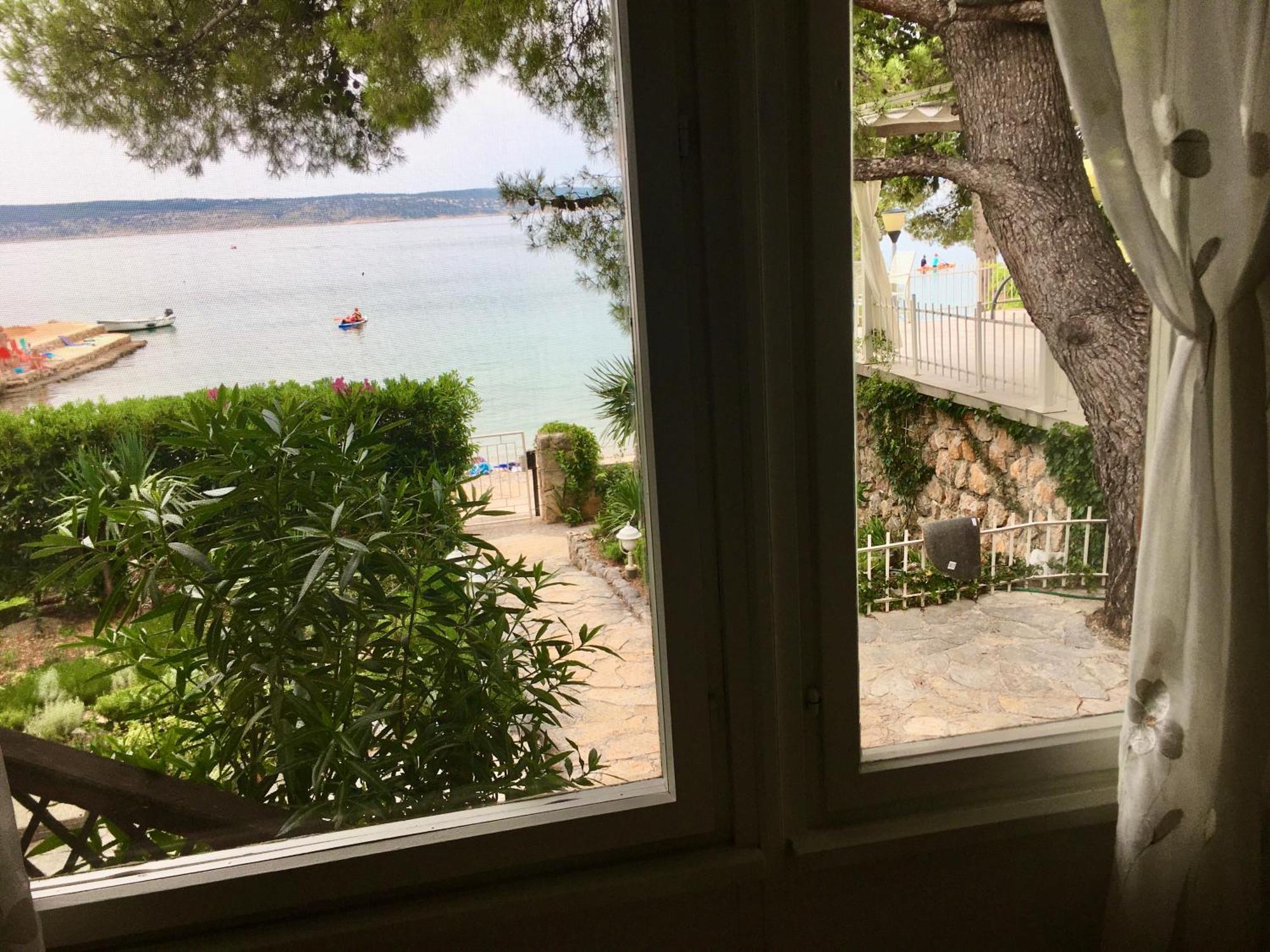 Beach House Starigrad Paklenica Esterno foto